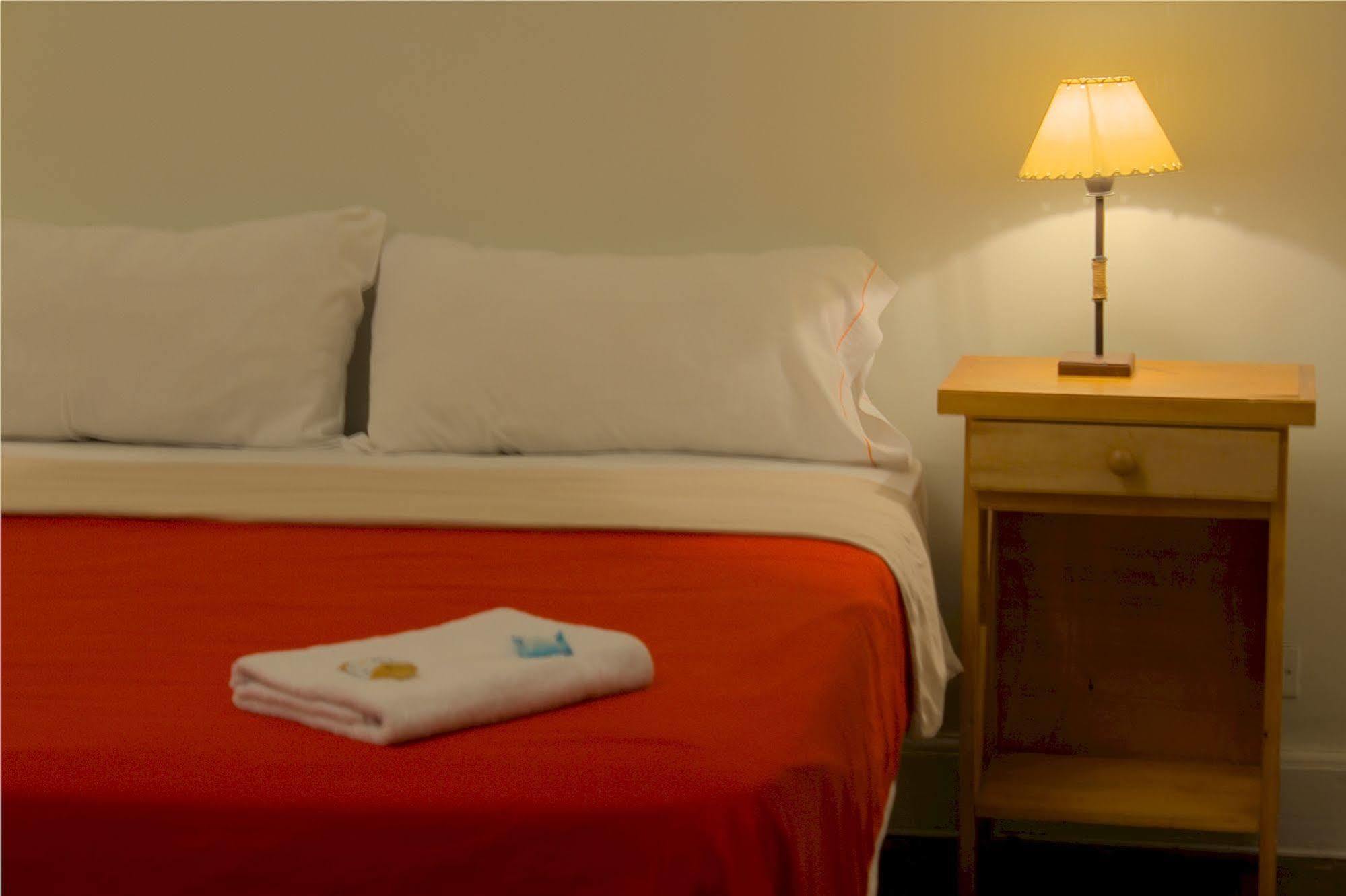 Hostel Suites Obelisco Буенос Айрес Екстериор снимка